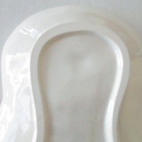 Home Accents Red Scarf Snowman Star Snowflakes Christmas Ceramic Platter Plate - Picture 7 of 12